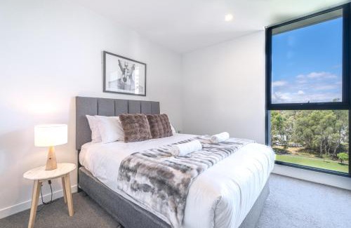 Parkville Apartamento | Serene 2br2ba Apt In Parkville Pool Gym Parkin