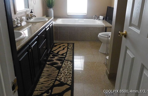 Tumtum Casa | Serene 3 bedroom home on Long Lake