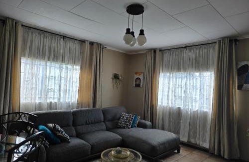 Lusaka Apartamento | Serene 3 bedroom house in Olympia, Lusaka