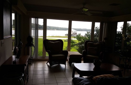 Candler Casa | Sereno 3br, 3 baños Estate Home en Little Lake Weir