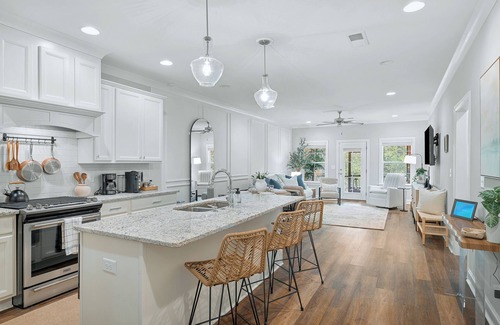 Auburn - Opelika Casa | Serene 3BR. Quiet Neighborhood. 10 Min. from Campus. Sleeps 8