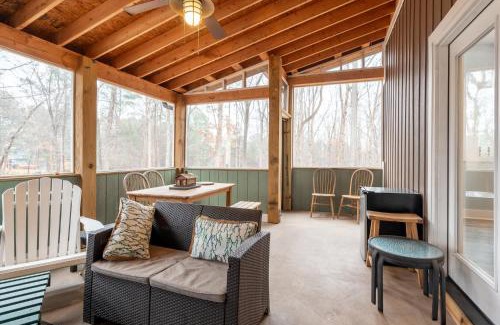 Burlington Casa | Serene 4br Country Retreat Awaits - Near Greensboro and Elon University