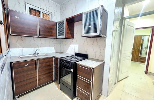 Limete Casa | Serene 5-Bedroom Apartment in Kinshasa's 10ème Rue Limete-Résidentiel