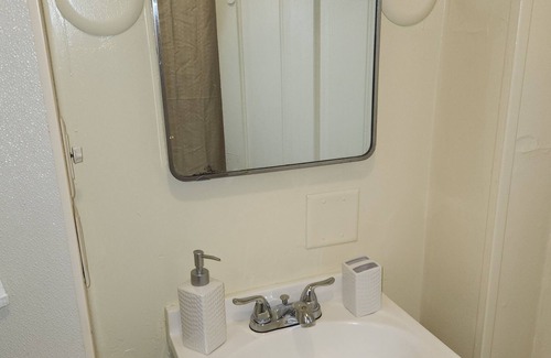 Austin Apartamento | Serene and spacious one bedroom unit