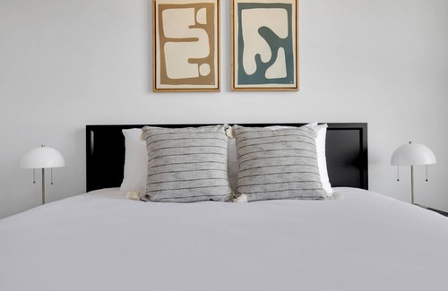 Arlington Heights Apartamento | Serene Arlington Heights 2BR w/ Gym & W/D, easy commute, by Blueground
