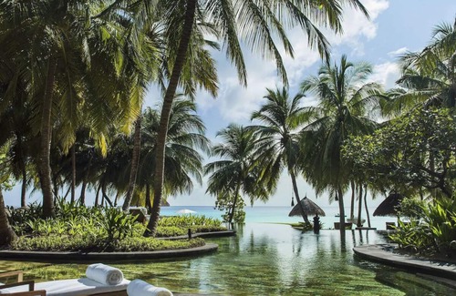 Reethi Rah Casa | Serene Beach Holiday at Reethi Rah, Maldives!