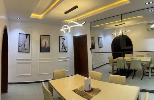 Ojodu Apartamento | Serene BetHadel Apartment