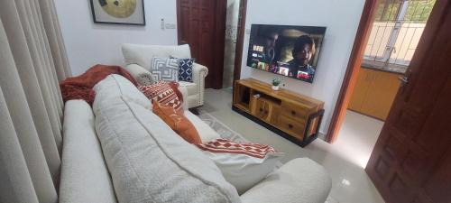 Dar es Salaam Apartamento | Serene BnB - Apt 01 Makongo after Mlimani City