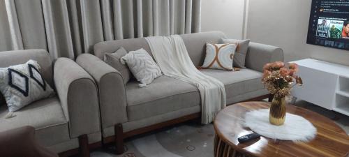Dar es Salaam Apartamento | Serene BnB - Apt 06 Makongo after Mlimani City