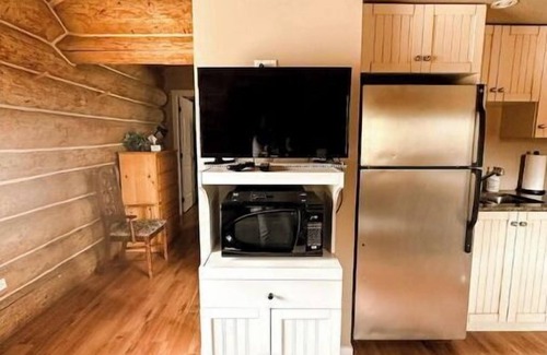 Lac Le Jeune Apartamento | Serene Cabin by the Pond
