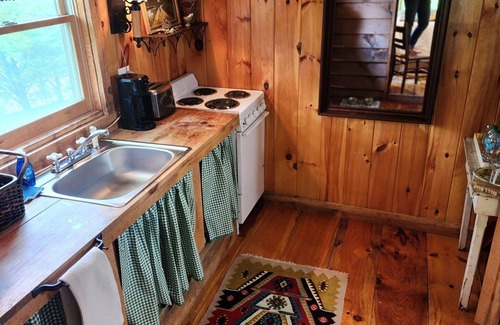 Scaly Mountain Cabina | Serene Cabin Getaway in Scaly Mountain, NC
