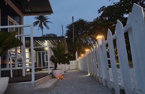 Kuala Terengganu Cabina | Serene Cabin Retreat in Kuala Terengganu