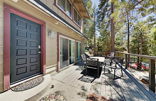 Blue Jay Casa | Serene Cabin