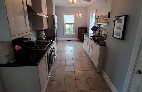 Ocean Grove Cabina | Serene & Charming Victorian Cottage