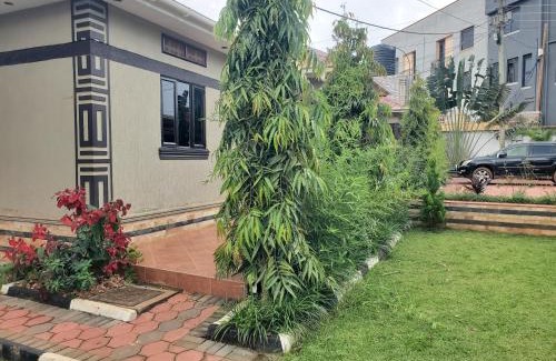 Entebbe Apartamento | Serene Courts Kitende