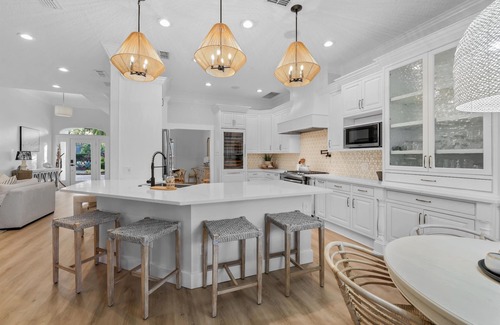 Jacksonville Beach Casa | Quiet Beach Retreat: Pool, Spa & Putt Putt