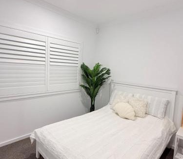 Tullimbar Casa | Serene Escape