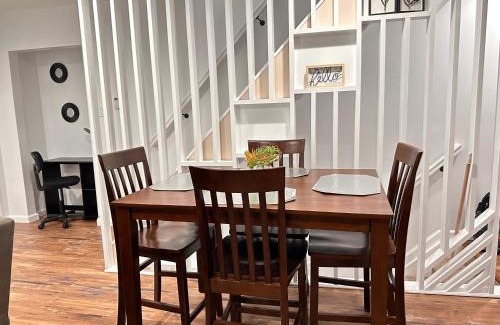 Wilkes-Barre Apartamento | Serene Escape Leave Worries Behind