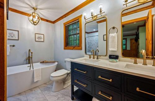 Pigeon Forge Casa | Serene Escape Minutes from Smoky Mountain Fun