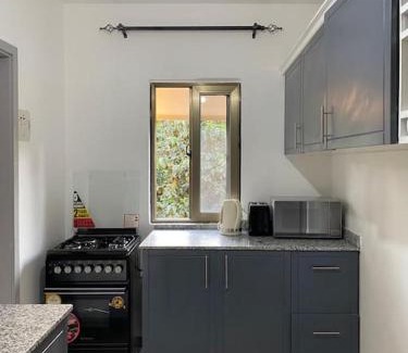Bugolobi Apartamento | Serene Flat in Bugolobi Close to Village Mall