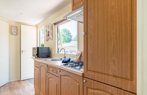 Putte Chalet De Esquí | Serene Forest Stay with Comfort, cleaning included