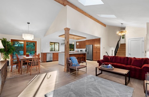 Lake Grove Casa | Garden Home center of lake oswego alquiler mensual