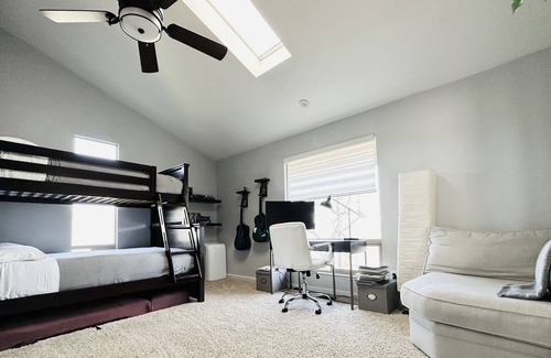 Friant Cabaña | Serene get away at Millerton Lake - Instagram worthy views - 3 National Parks