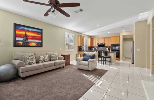 Eastvale Casa | Serene Getaway Home on Cari Court - Perfect for Family Retreats & Fun #41964