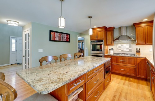 Goffstown Casa | Serene Goffstown Home ~ 8 Mi to Merrimack River!