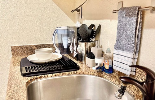 Willow Glen Casa | Serene Guest Suite w/ Private Bath and Kitchenette