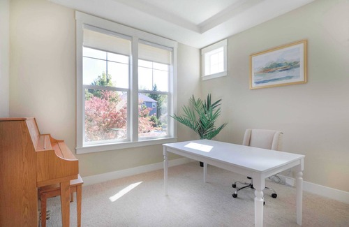 Bonny Slope Casa | Serene Haven Heights on Kinsley Terrace #41862