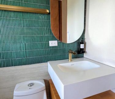 Monterrey Cabina | Serene Hills