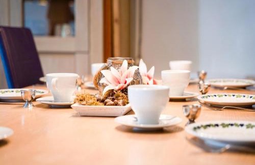 Municipality of Meerssen Casa | Serene Holiday Home in Ulestraten with Terrace