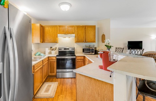 Keaau Casa | Serene home near beaches with a covered lanai, beach gear, W/D, and partial AC