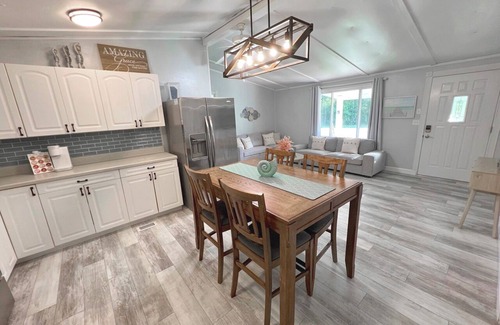 Freeport Casa | Serene Home with PRIVATE Pool - Near Beaches - Dog Friendly - Firepit&Large Yard