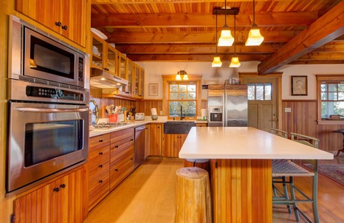 Hall Quarry Casa | Acadia Lodge: Impresionante costa personalizada en Somes Sound con kayaks, muelle, amarres