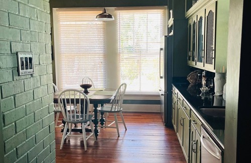 Covington Casa | Serene house in charming Covington