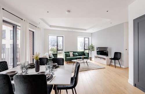 Docklands Apartamento | Serene Island Haven - Spacious, Scenic & Well-Located