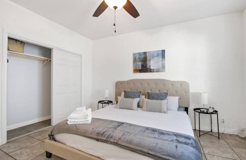 Valinda Casa | Serene La Puente Retreat: 2-Bedroom Sanctuary with Backyard Grill and High-Speed Internet