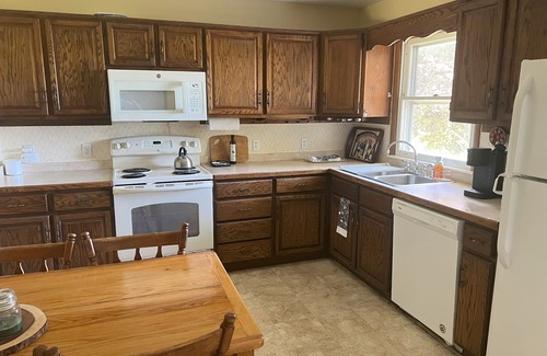 Rotterdam Junction Casa | Serene Lakefront Retreat with Dock, Near Saratoga Racetrack