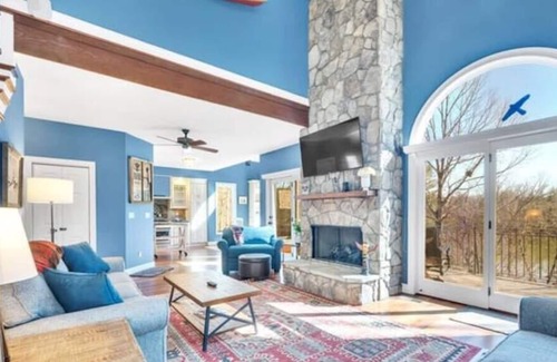 Mill Spring Casa | Serene Lakeside Escape with Hot Tub & Fire Pit
