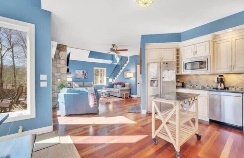 Mill Spring Casa | Serene Lakeside Escape with Hot Tub & Fire Pit