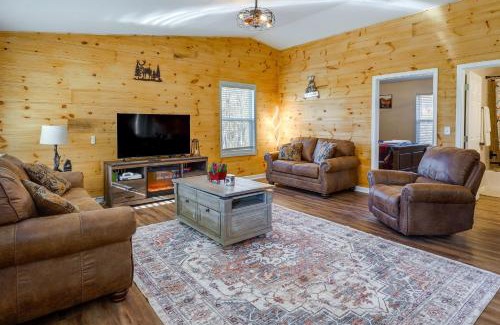 Logan Casa | Serene Logan Retreat with Hot Tub and Stargazing Dome