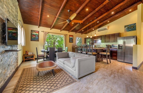 Tamarindo Casa | Serene Mar Azul Zen Villa w/ Pool & Yoga Platform