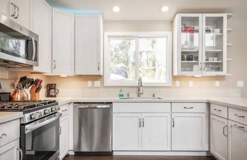 Royal Hawaiian Estates Casa | Serene Modern Escape w/ fireplace + outdoor shower