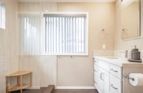 Royal Hawaiian Estates Casa | Serene Modern Escape w/ fireplace + outdoor shower