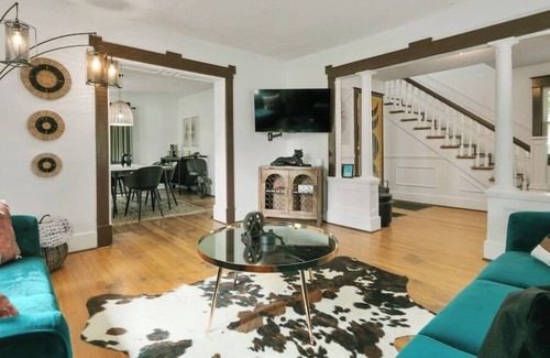 Belton Casa | Serene Modern Stylish 3BR Home King Beds