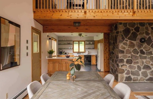 Fleischmanns Casa | Serene Mountain Lodge w Stunning Views