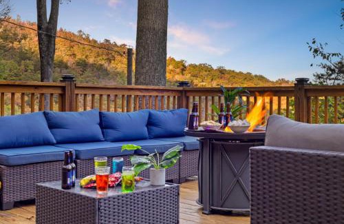 Sevierville Chalet De Esquí | Serene Mountain Retreat by Ghosal Luxury Lodging