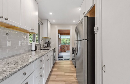 Bristol Casa | Serene Mountainside Retreat with Stunning Mountain, Lake, & Sunset Views